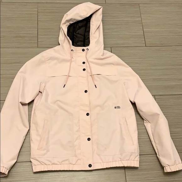 Light pink water resistant jacket - Picture 1 of 4